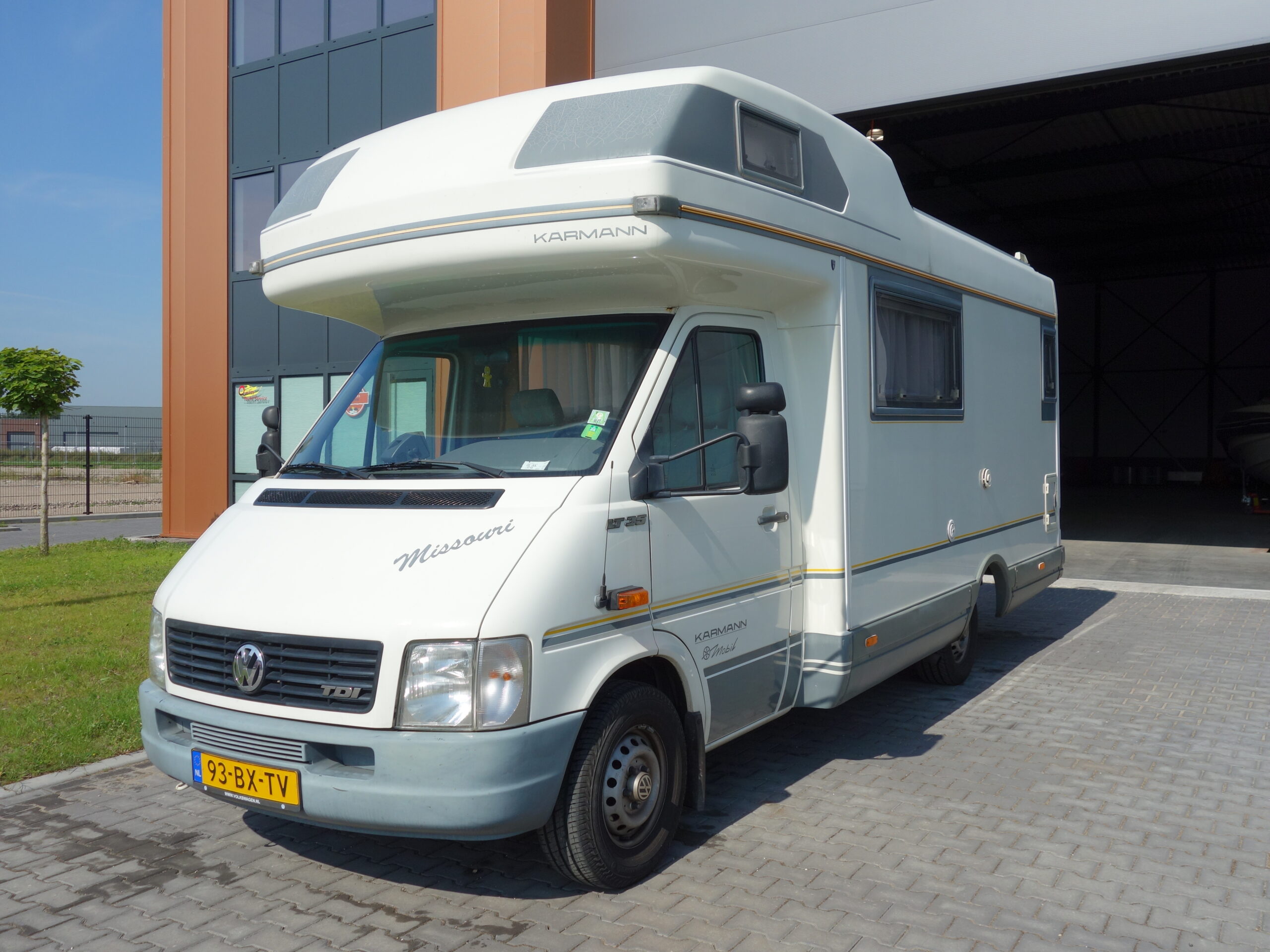 VW Volkswagen Karmann 635 SL camper AIRCO 5 persoonsVERKOCHT