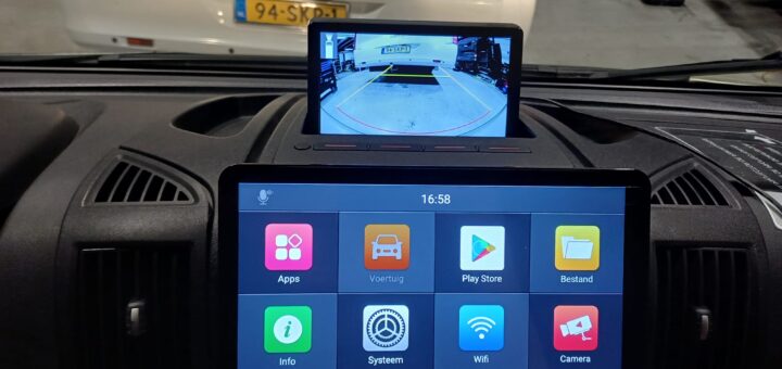 Dynavin camera's op camper plaatsen